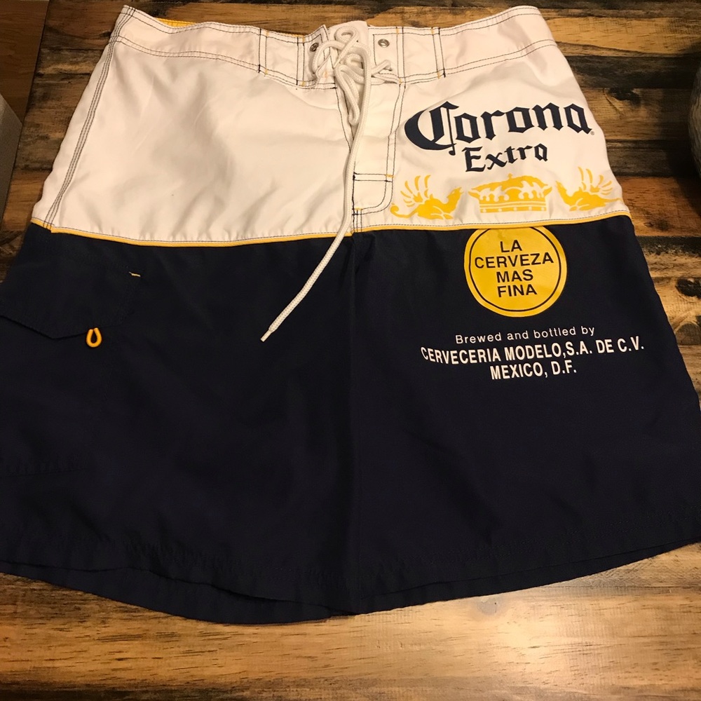 Men’s Corona Board Shorts